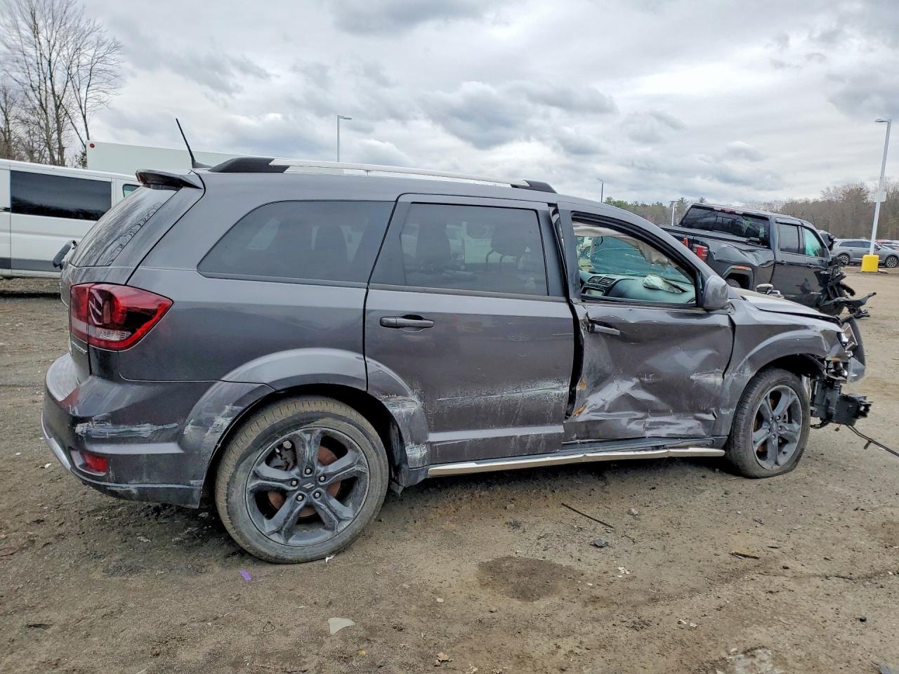 2020 DODGE JOURNEY Crossroad
