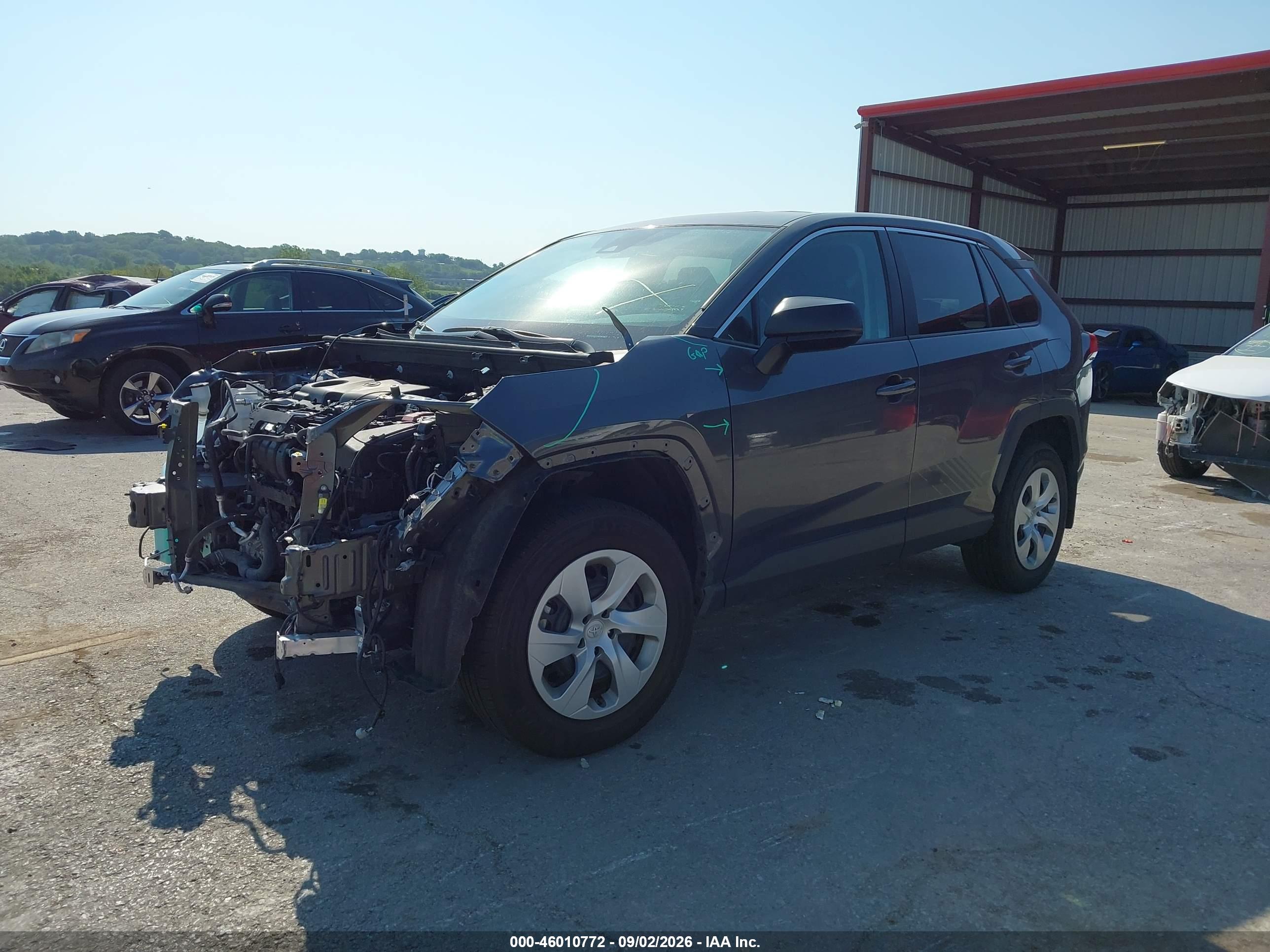 2022 TOYOTA RAV4 LE — I2