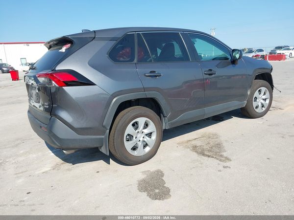 2022 TOYOTA RAV4 LE — I4