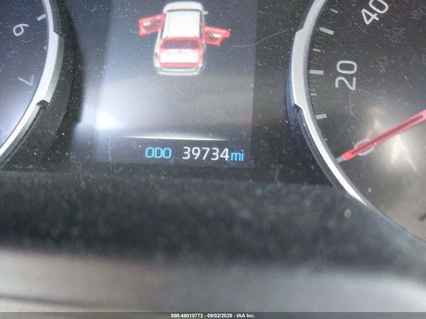2022 TOYOTA RAV4 LE — I118