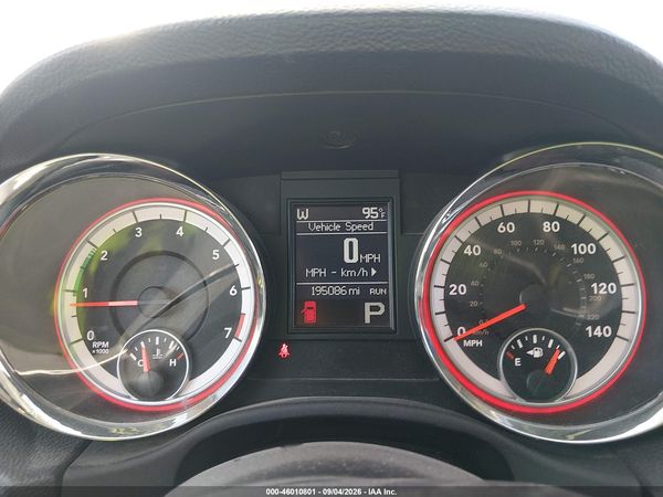 2013 DODGE DURANGO CREW — I7