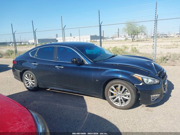 2017 INFINITI Q70 3.7 — I116