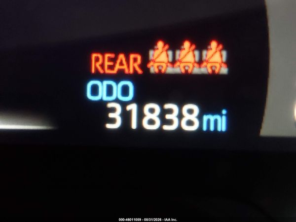2024 TOYOTA RAV4 XLE — I118