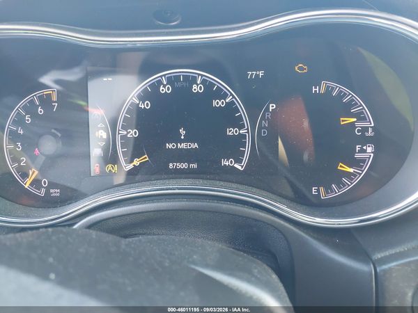 2018 JEEP GRAND CHEROKEE LAREDO E 4X4 — I7