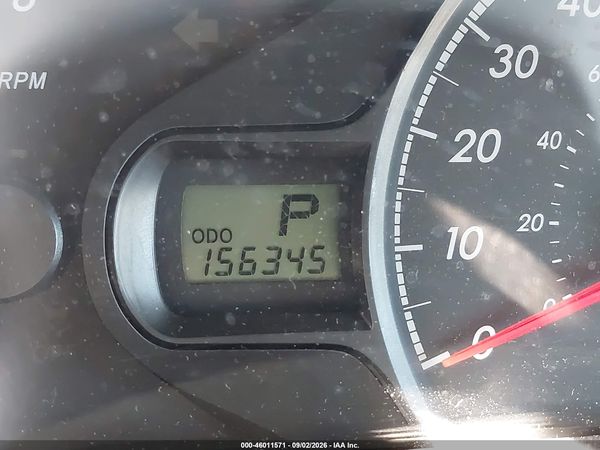 2014 TOYOTA SIENNA LE V6 8 PASSENGER — I118
