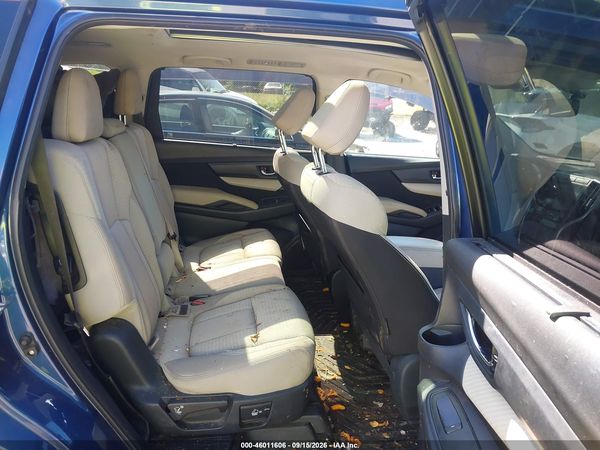 2019 SUBARU ASCENT PREMIUM — I8