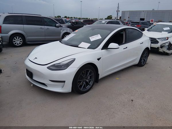 2023 TESLA MODEL 3 — I2