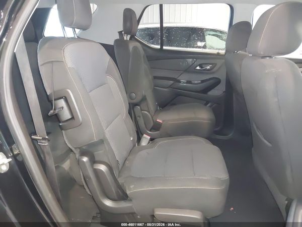 2018 CHEVROLET TRAVERSE 1LT — I8