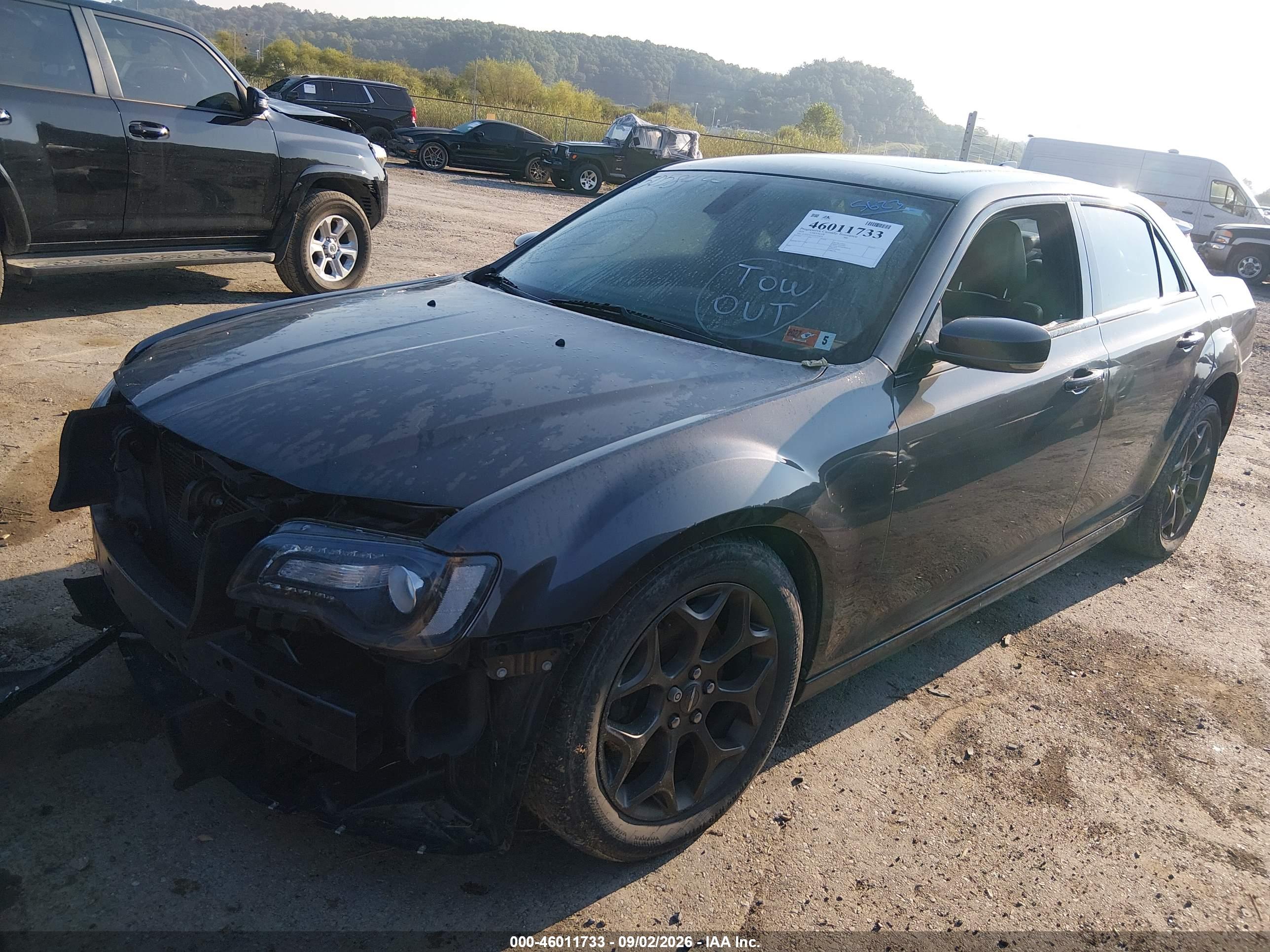 2016 CHRYSLER 300 300S ALLOY EDITION — I2