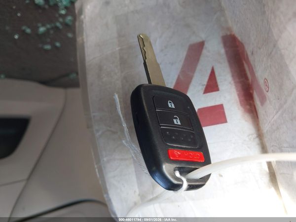 2014 HONDA CR-V LX — I11