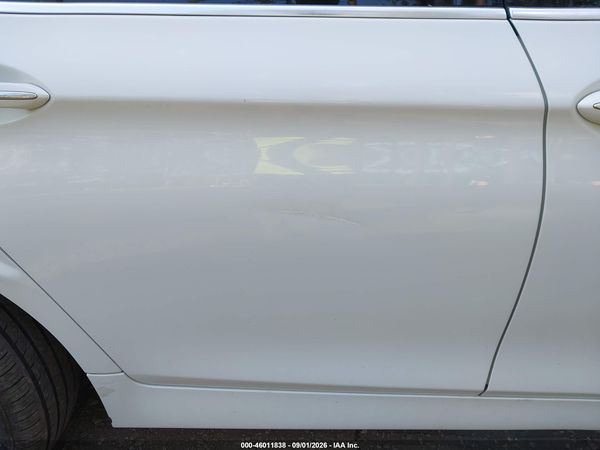 2012 BMW 528I