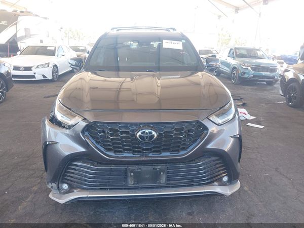 2022 TOYOTA HIGHLANDER XSE — I115