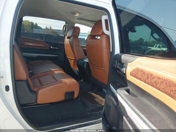 2020 TOYOTA TUNDRA Platinum Grade — I8