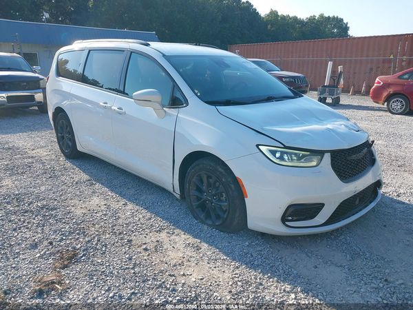 2021 CHRYSLER PACIFICA TOURING L — I1