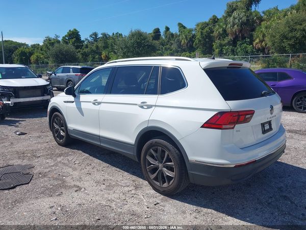 2022 VOLKSWAGEN TIGUAN 2.0T SE — I3