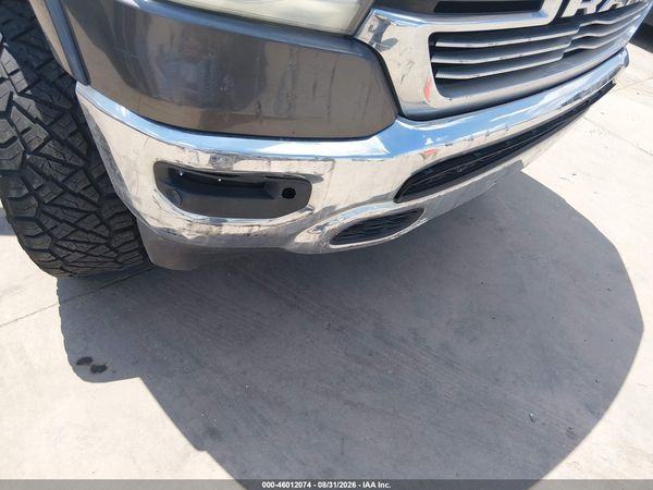 2019 RAM 1500 LARAMIE  4X4 5'7 BOX