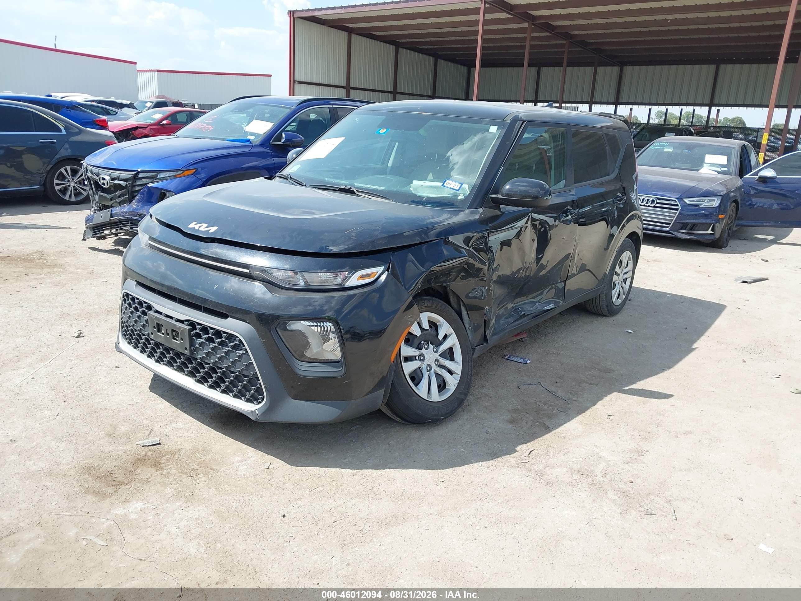 2022 KIA SOUL LX — I2