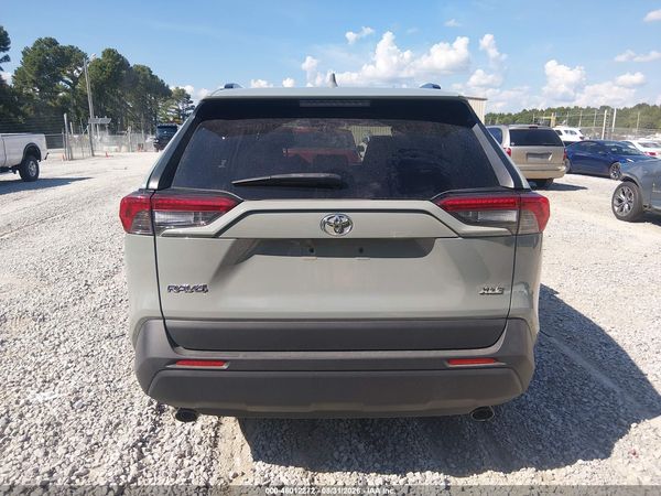 2019 TOYOTA RAV4 XLE PREMIUM — I119