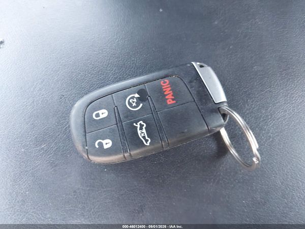 2018 DODGE CHALLENGER SXT PLUS — I11
