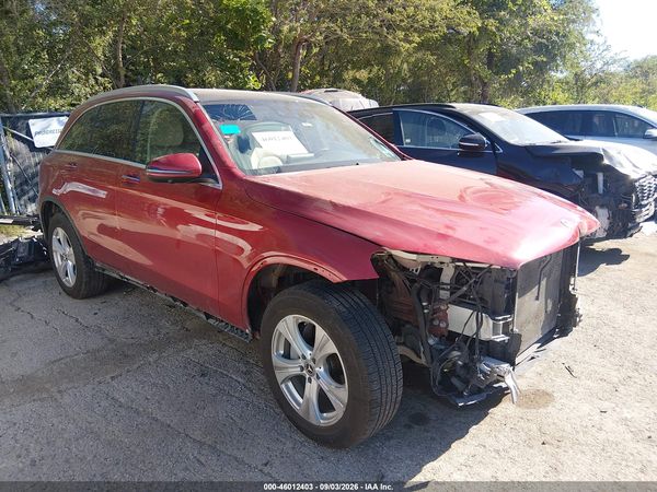 2018 MERCEDES-BENZ GLC 300 4MATIC — I1