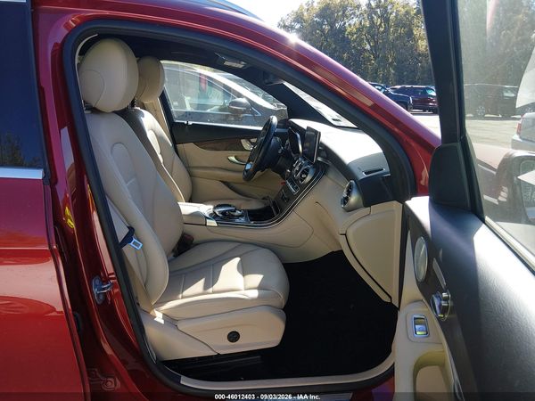 2018 MERCEDES-BENZ GLC 300 4MATIC — I5