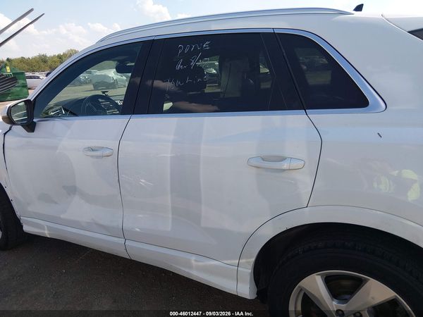 2021 AUDI Q3 — I117