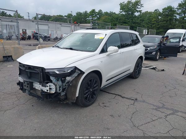 2021 CADILLAC XT6 — I2