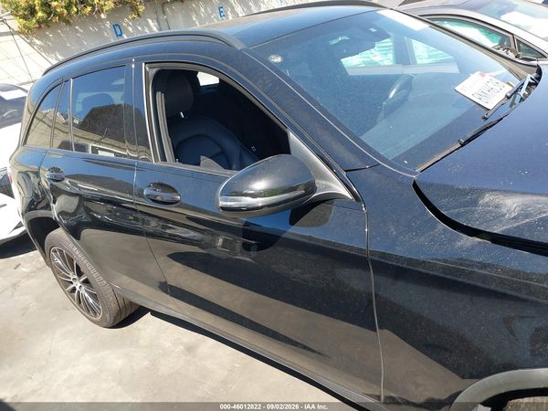 2019 MERCEDES-BENZ GLC 300 GLC300 — I116