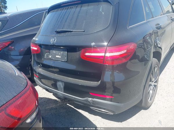 2019 MERCEDES-BENZ GLC 300 GLC300 — I119