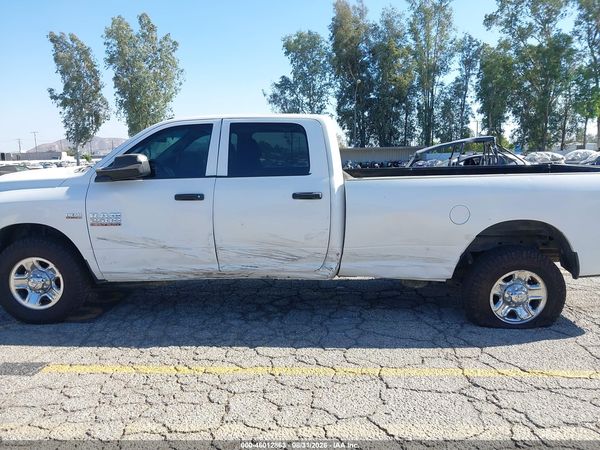 2017 RAM 2500 TRADESMAN  4X2 8' BOX — I87