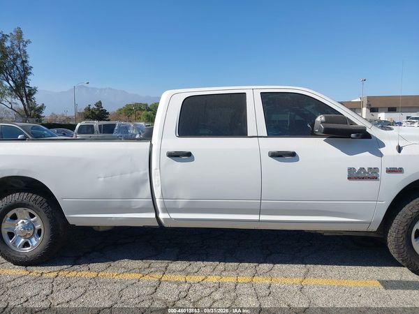 2017 RAM 2500 TRADESMAN  4X2 8' BOX — I88