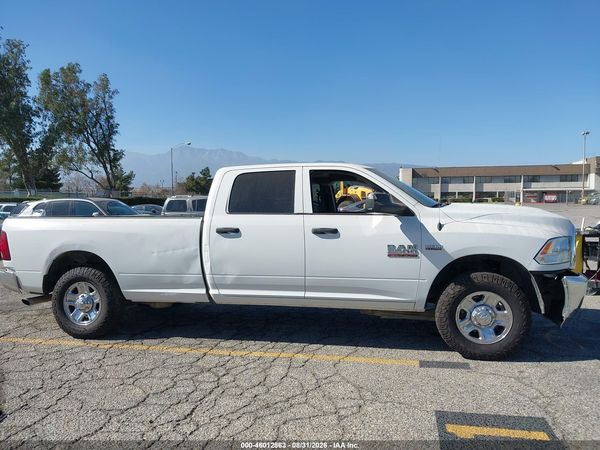 2017 RAM 2500 TRADESMAN  4X2 8' BOX — I116