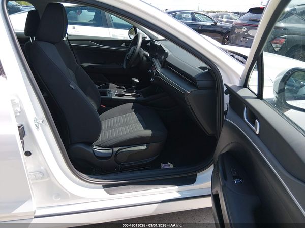 2026 KIA K5 LXS FWD
