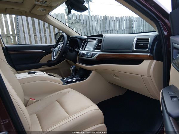 2019 TOYOTA HIGHLANDER LIMITED PLATINUM