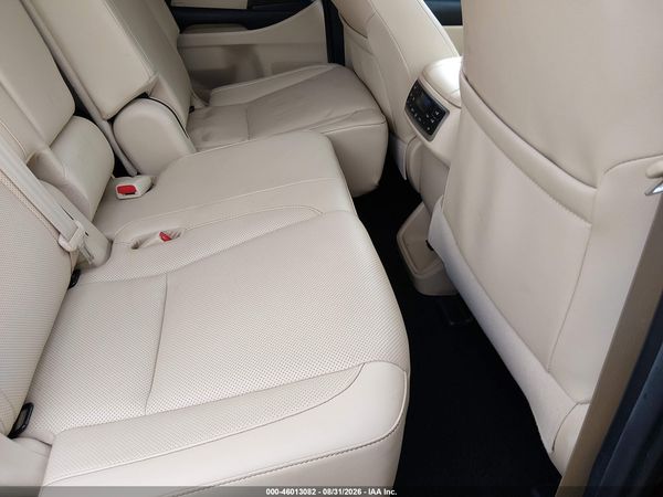 2019 TOYOTA HIGHLANDER LIMITED PLATINUM