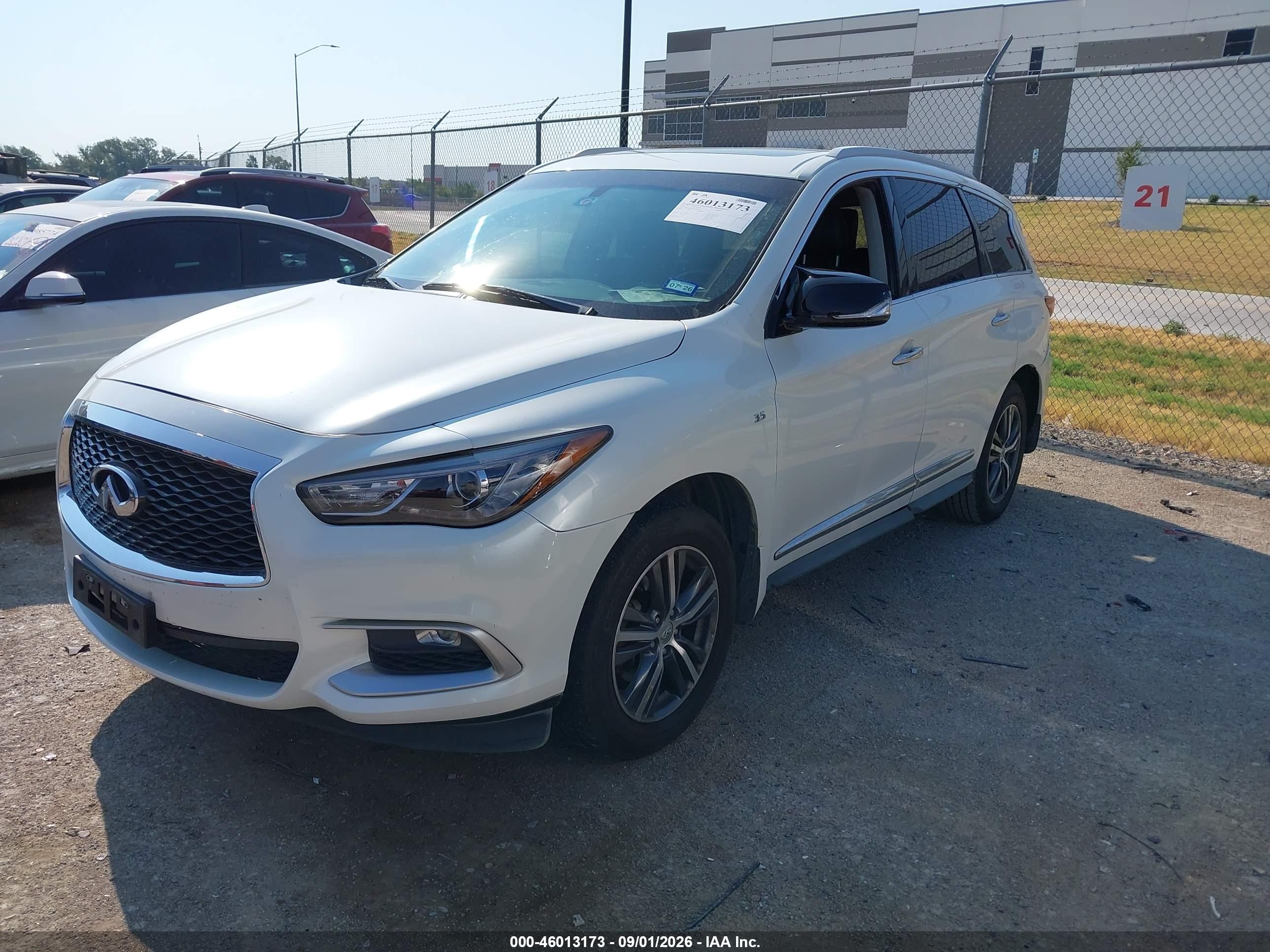 2016 INFINITI QX60 — I2