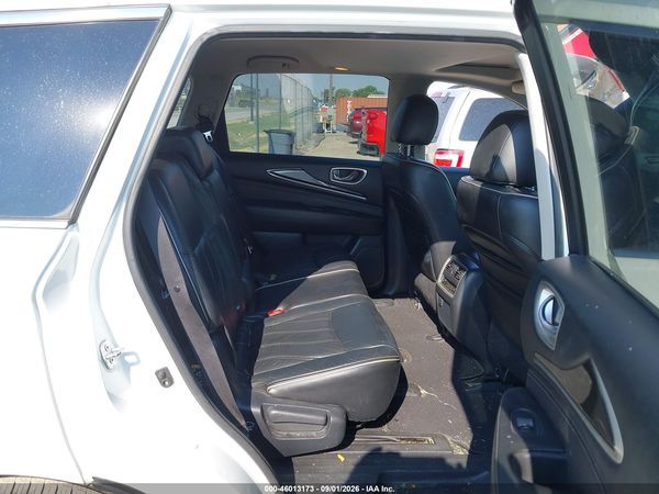 2016 INFINITI QX60 — I8