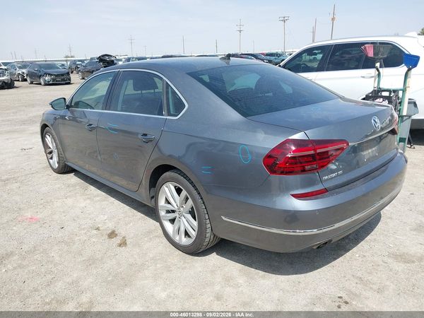 2018 VOLKSWAGEN PASSAT 2.0T SE — I3