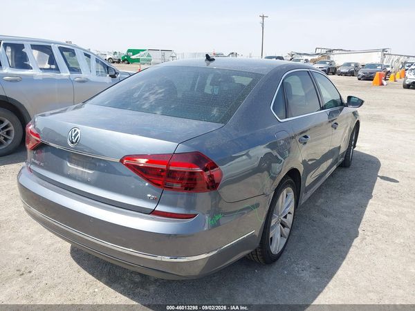 2018 VOLKSWAGEN PASSAT 2.0T SE — I4