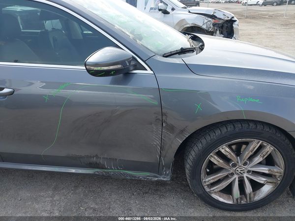2018 VOLKSWAGEN PASSAT 2.0T SE — I6