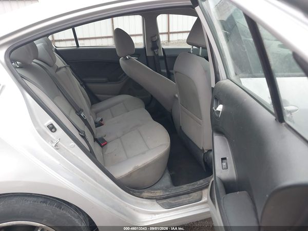 2016 KIA FORTE LX — I8