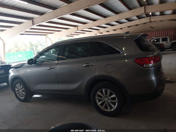 2017 KIA SORENTO 2.4L LX — I117