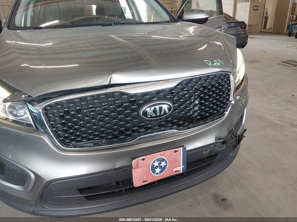 2017 KIA SORENTO 2.4L LX — I152