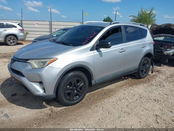 2017 TOYOTA RAV4 — I2