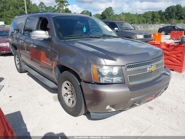 2012 CHEVROLET SUBURBAN LT — I1