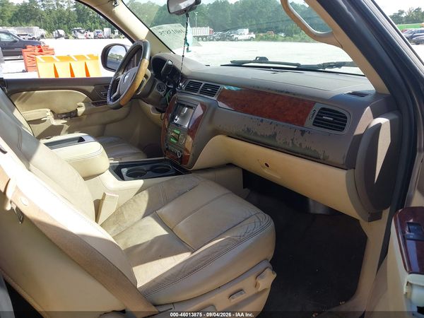2012 CHEVROLET SUBURBAN LT — I5