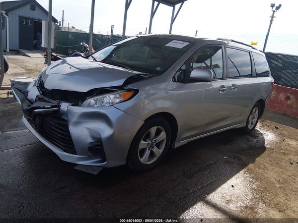 2020 TOYOTA SIENNA — I2