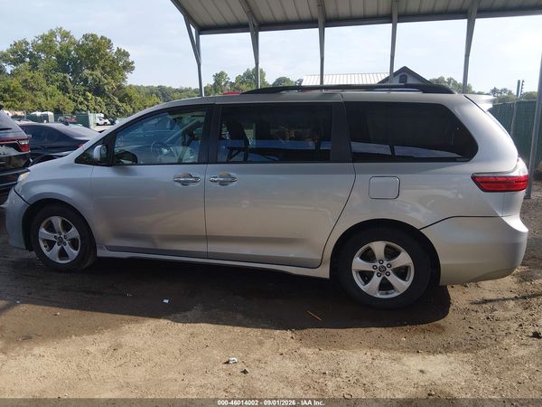2020 TOYOTA SIENNA LE — I117
