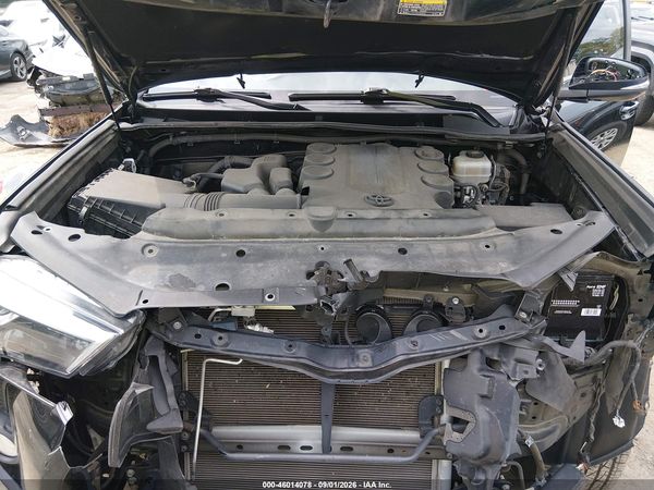 2018 TOYOTA 4RUNNER SR5 PREMIUM — I10