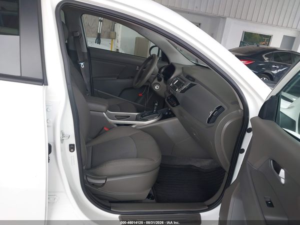 2016 KIA SPORTAGE LX